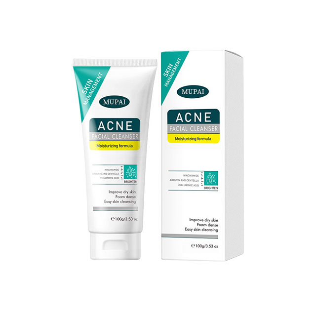 Arbutin & Salicylic Acid Acne-Fighting Facial Cleanser