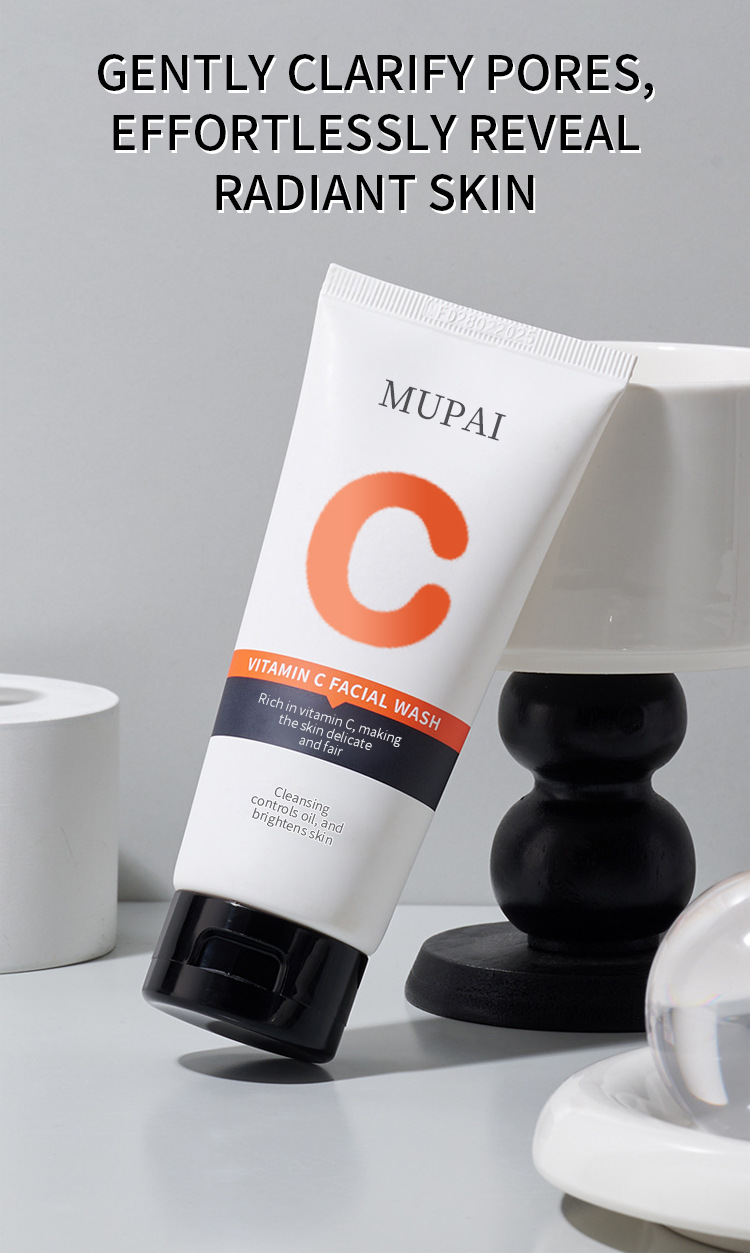 Vitamin C Milk Foam Brightening Facial Wash (3)